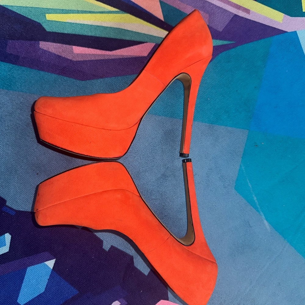 Jessica Simpson Waleo Platform Pump